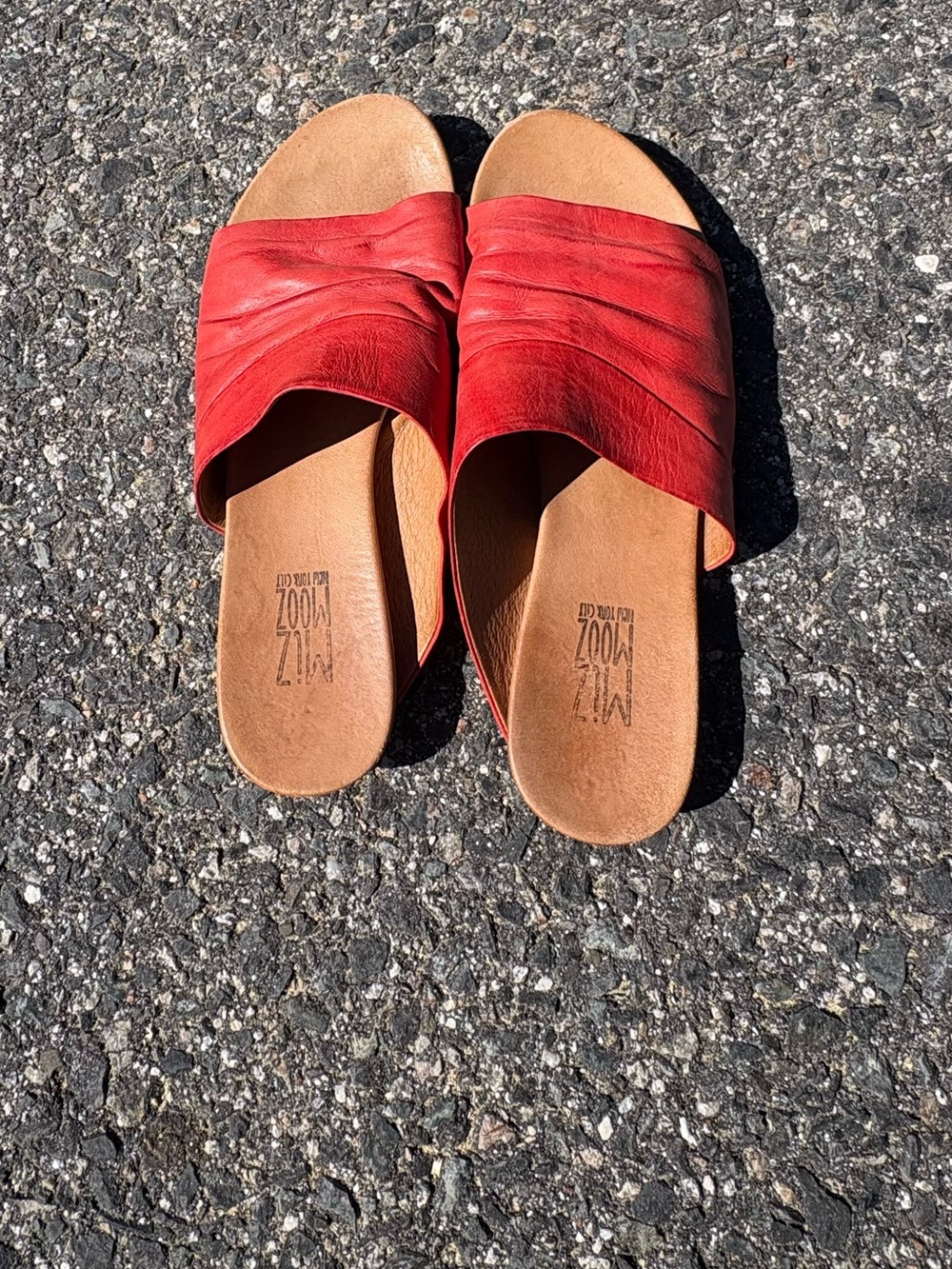 Mix Mooz Red Leather Slides